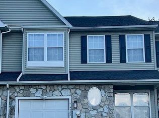 4482 Fairway Ct, Center Valley, PA 18034