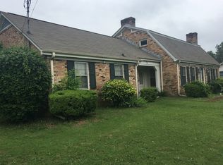 949 Canterbury Rd, Tuscaloosa, AL 35405