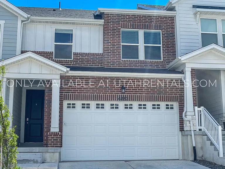 4237 W 2010 N — Photo 28