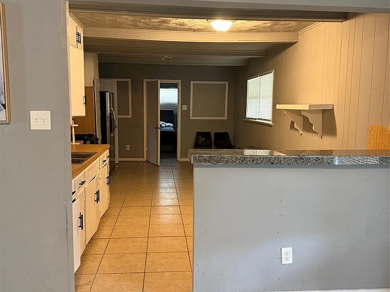 328 Garland St — Photo 16