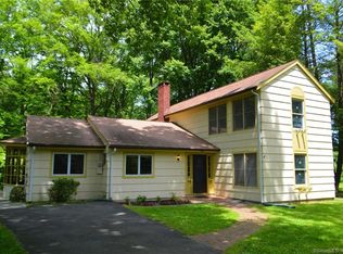 42 Woods Grove Rd, Westport, CT 06880