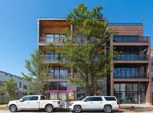 934 N California Ave #2S, Chicago, IL