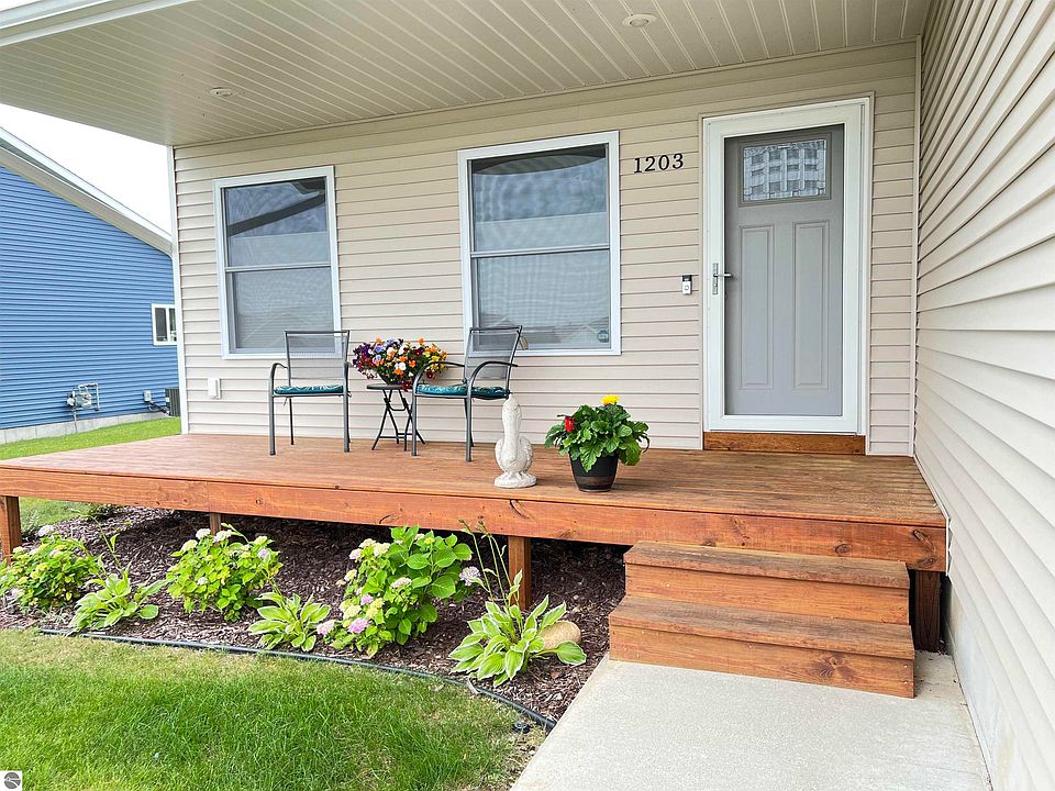 1st image of 1203 Umber Dr