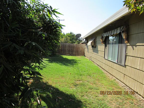 3rd image of 5916 Green Glen Way