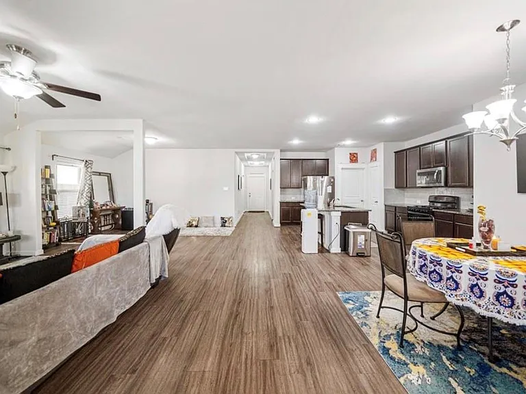 15419 Royce Holly Dr — Photo 10