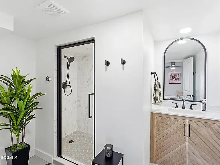 2277 N Wildwood Ln — Photo 30