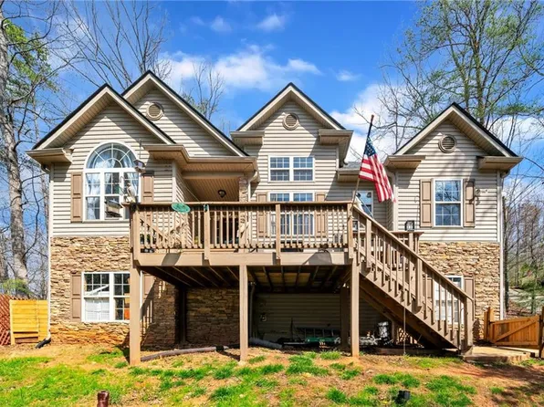 70 Fox Den Cir, Jasper, GA 30143