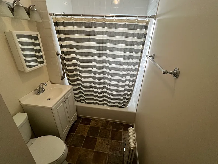 67 Hazel St #67 — Photo 9