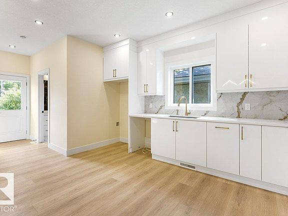 3rd image of 10323 79th St NW