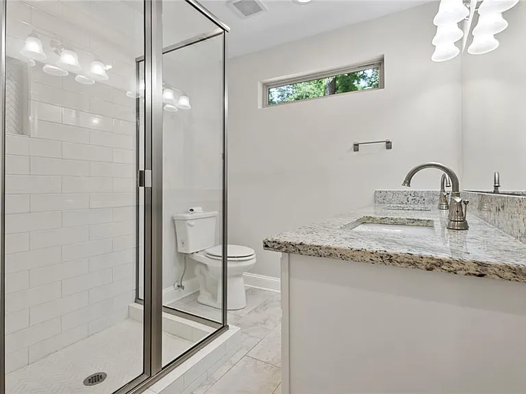 2952 Palm Dr — Photo 3