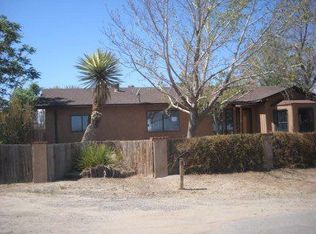 5484 Winchester Loop SW, Albuquerque, NM 87121