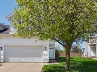 1129 Doral Dr, Bloomington, IL