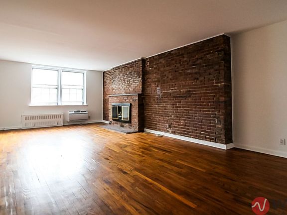 3rd image of 530 E 89th St APT 6L