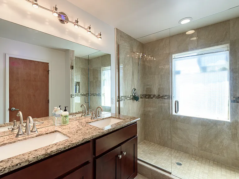 4221 Idaho St — Photo 40