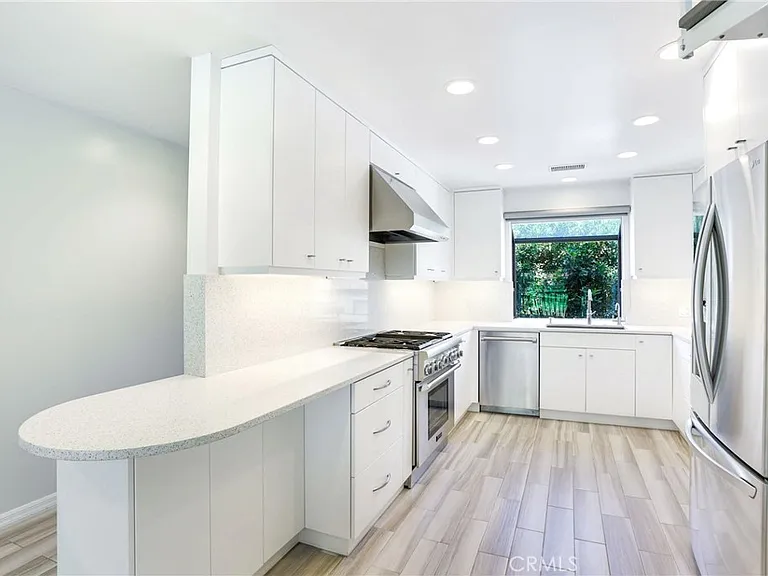 31533 E 9th Dr — Photo 10