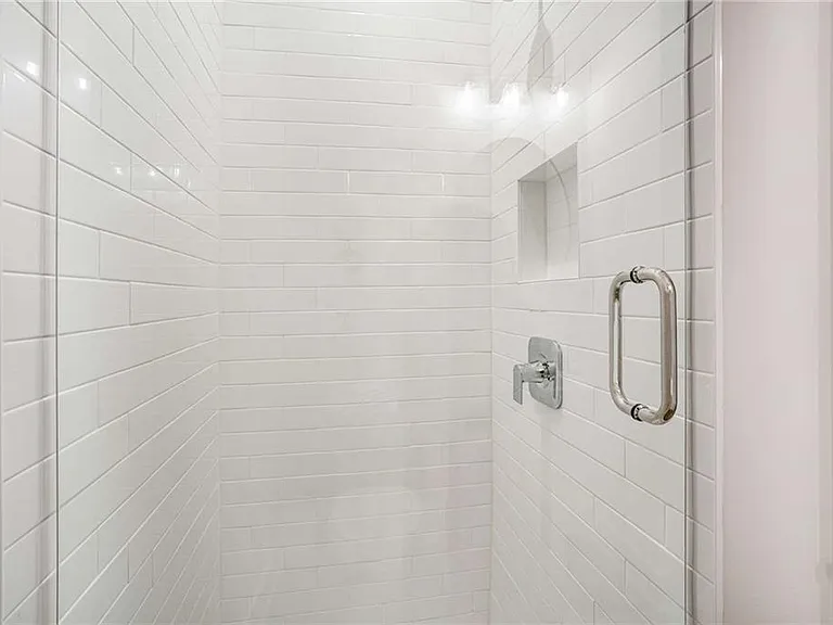 1293 Longreen Ter NW #4 — Photo 6