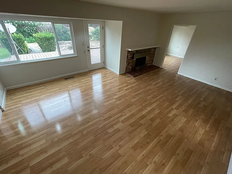 917 Bermuda Ct — Photo 6