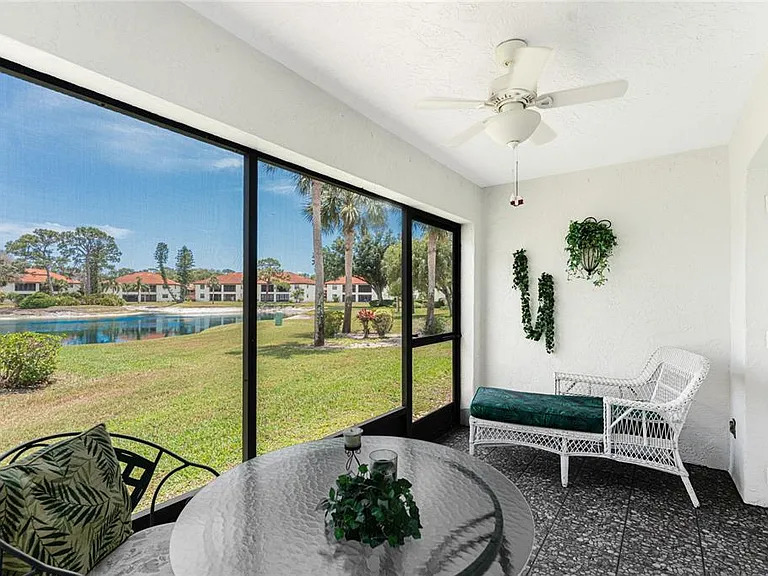 511 Pine Hollow Cir #511 — Photo 41