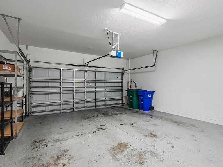 212 Trieste Loop — Photo 15