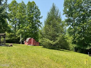3557 Mount Helen Rd, Allardt, TN 38504