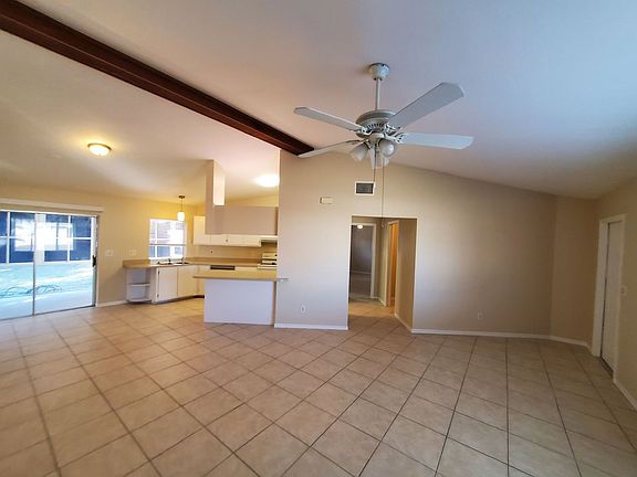 5th image of 1436 SE 33rd Ter