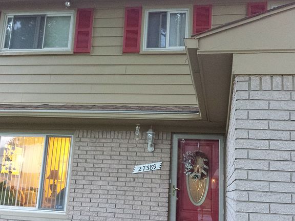 2nd image of 27389 Marshall St