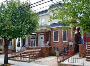 223 Oak St #2, Weehawken, NJ 07086