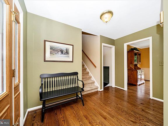 4th image of 8604 Burnt Hickory Cir