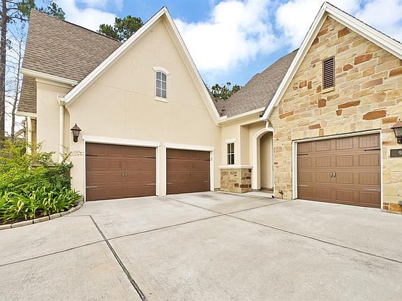3rd image of 95 N Thatcher Bend Cir