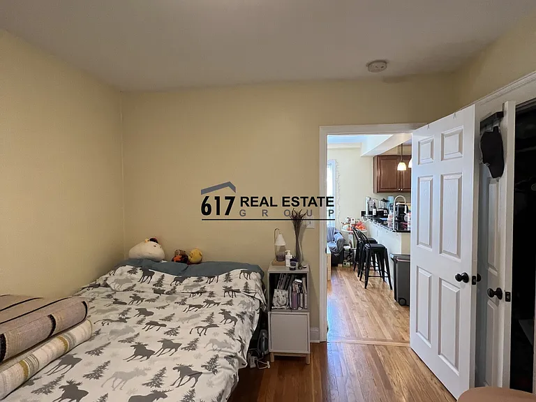 18 Silvey Pl #1 — Photo 12