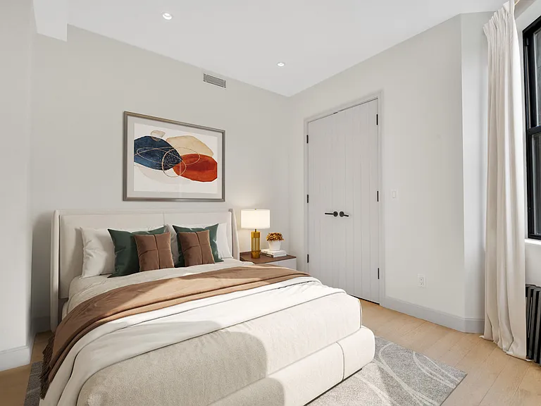 56 W 11th St #9FW — Photo 7