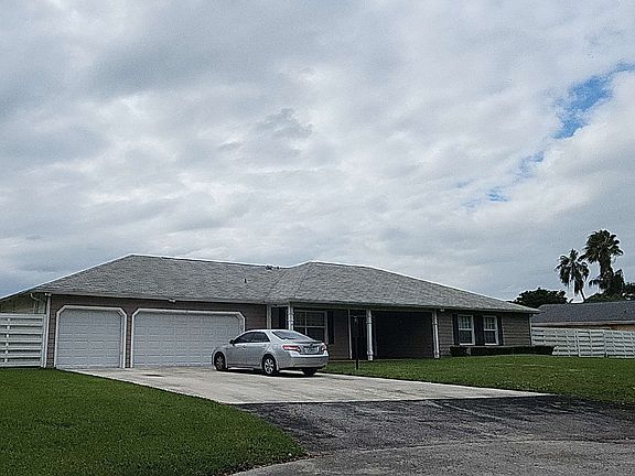3rd image of 14400 SW 149th Ter