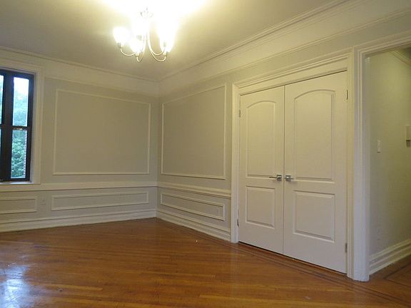 3rd image of 73 Eastern Pkwy APT 5A