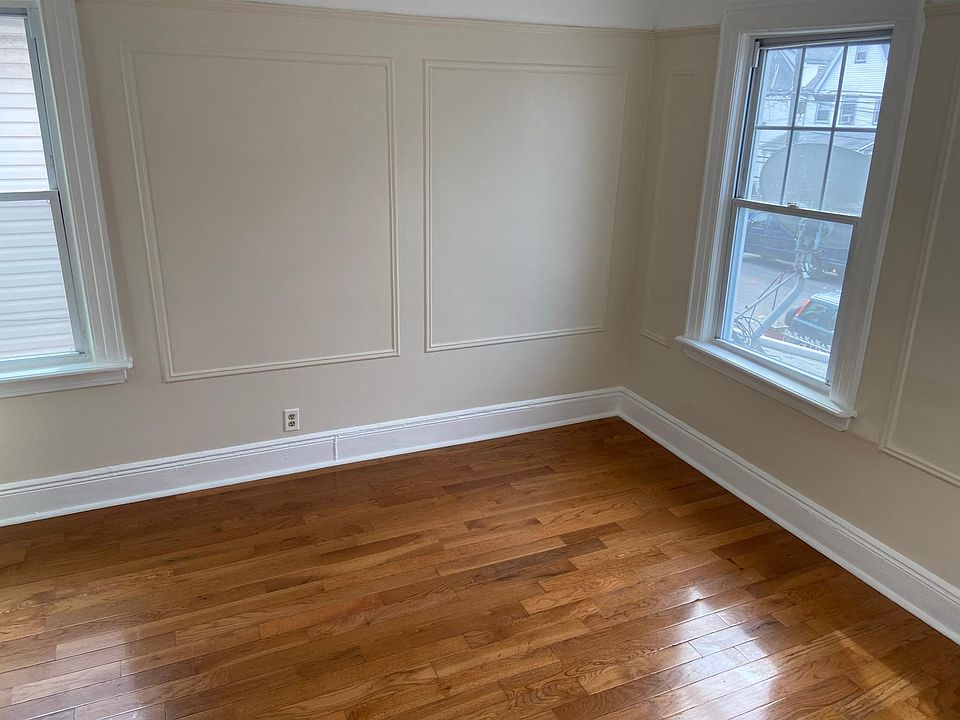 1st image of 113-15 208th St #2