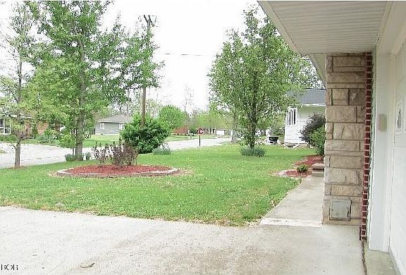 2nd image of 1204 Brentwood Ln