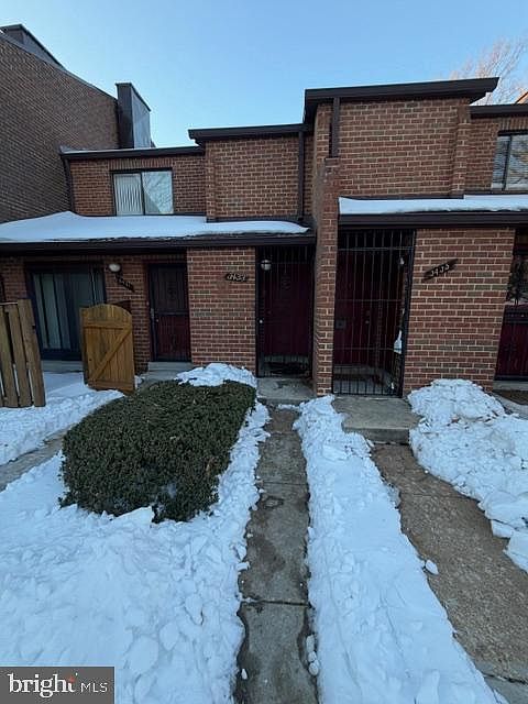 1st image of 3433 Summit Ct NE #3433