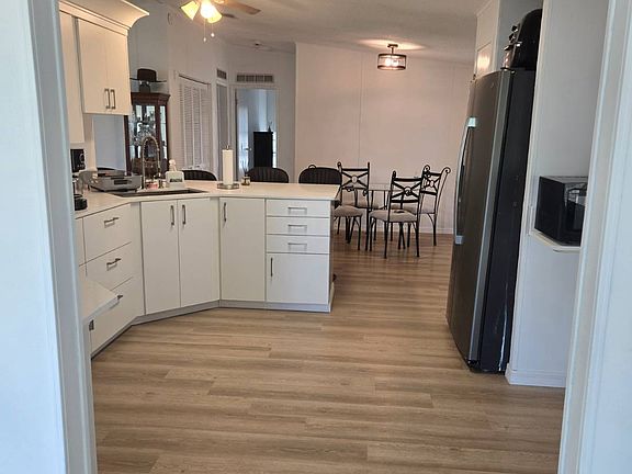 4th image of 189 Crossways Dr