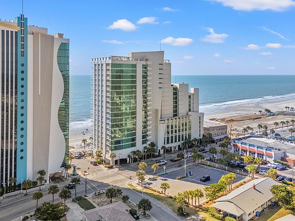 2nd image of 201 South Ocean Blvd. #806