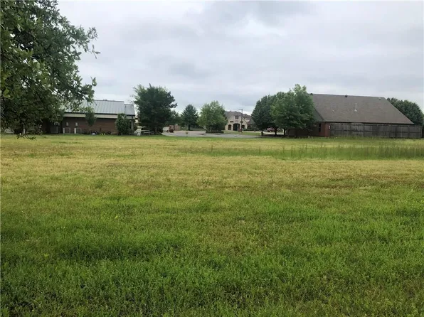 817 NW 26th Ave Lot 9, Norman, OK 73069