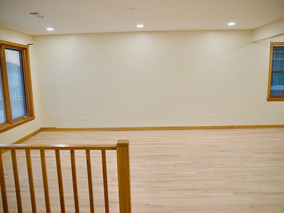 3rd image of 8444 W Windsor Ave #1