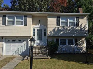115 Mathemek St, Cape May, NJ 08204