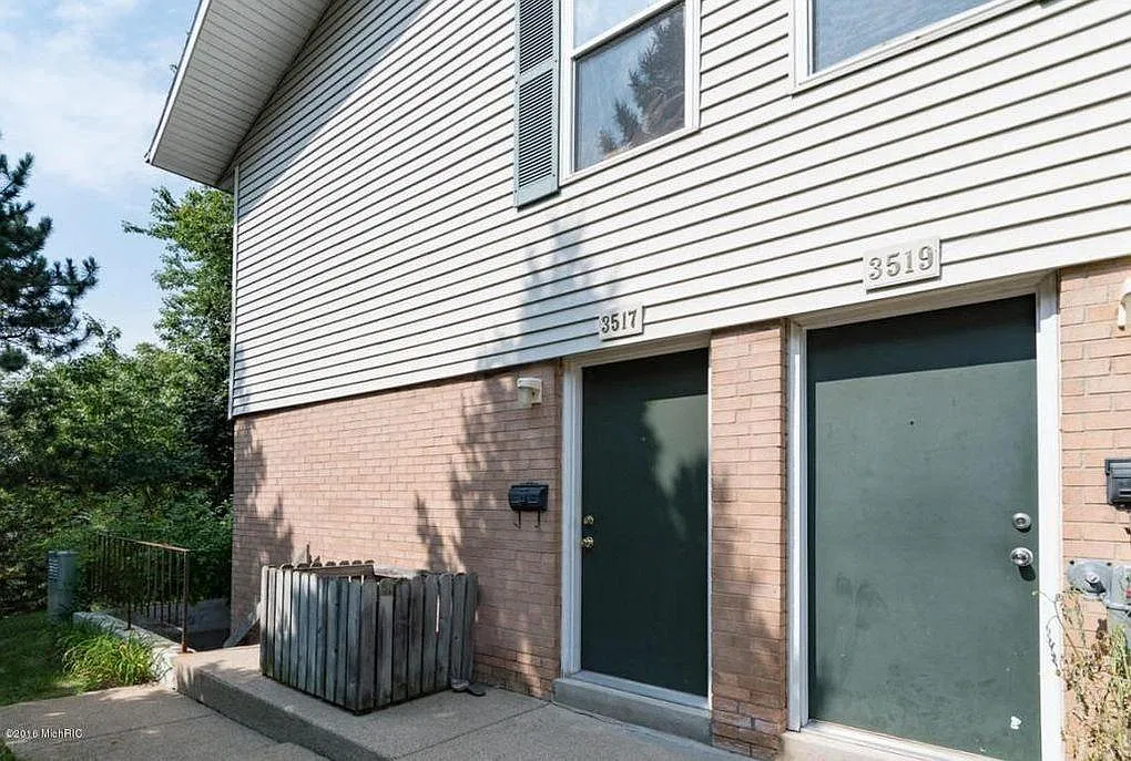 3517 Kenbrooke Court — Photo 3