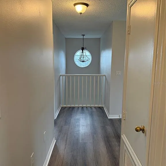 1826 Clacton Dr — Photo 13