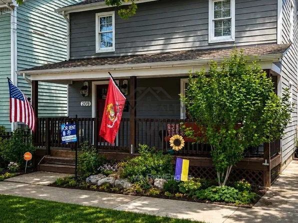 209 Prince Edward St, Fredericksburg, VA 22401
