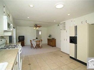 1119 E Buckeyewood Ave, Orange, CA 92865