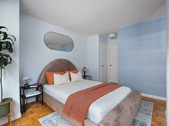 5th image of 235 E 87th St APT 5G
