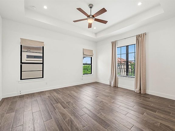 5th image of 211 Honey Creek Ct #6