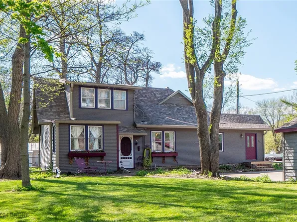 556 NW 65th Ave, Des Moines, IA 50313