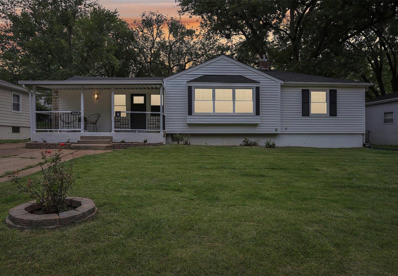 9319 Evandale Dr, Saint Louis, MO 63123 | Zillow