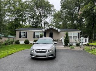 7816 Dougherty Dr, East Stroudsburg, PA 18302